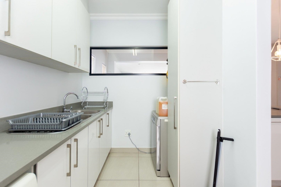 5 Bedroom Property for Sale in Calypso Beach Western Cape